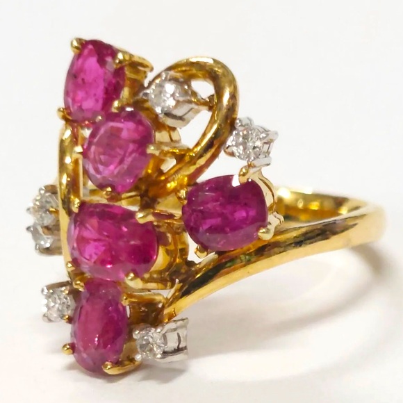 ❤️Host Pick❤️ 14K Retro Natural Ruby Diamond Ring - Elegant Midcentury Vintage - Picture 3 of 14